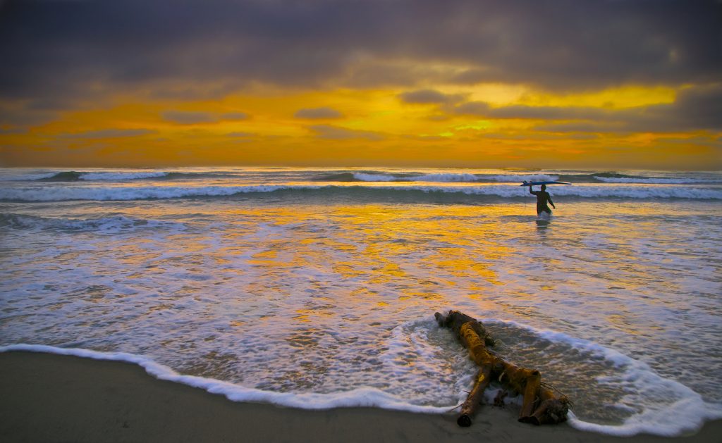 Not Of This World Solana Beach Ca T20 Orja32 - California Locals