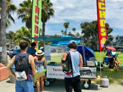 Small Business Taco And Nacho Stand Set Up For Sale At The Beach In La Jolla At La Jolla Shores T20 7Yyqw4 - California Locals